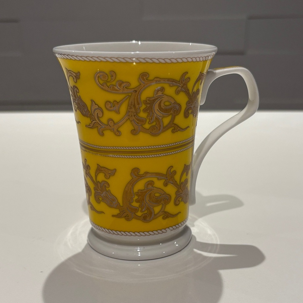 Dunoon Gilt Yellow Coffee Tea Mug Medici Bone China Cherry Denman England